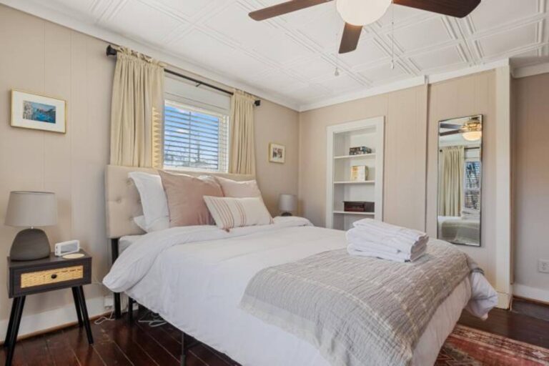 2bba2095-2808-43fc-93e6-533d598c9a34