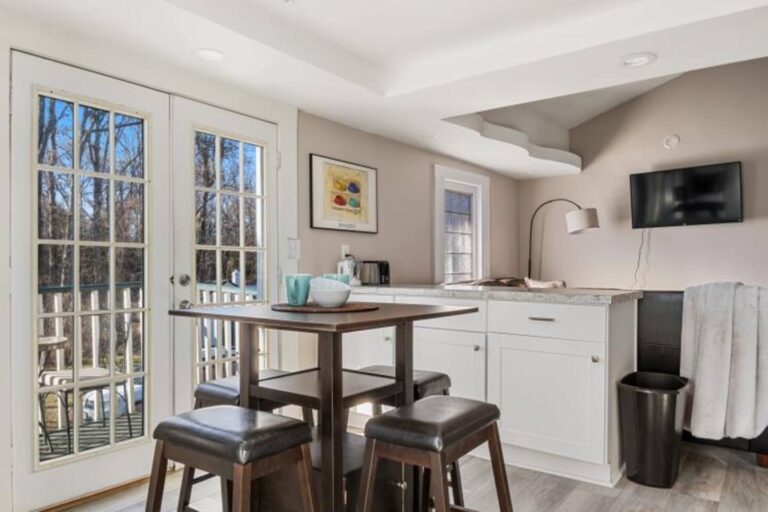 8cafe717-3057-4b25-91b9-94e6e8579100